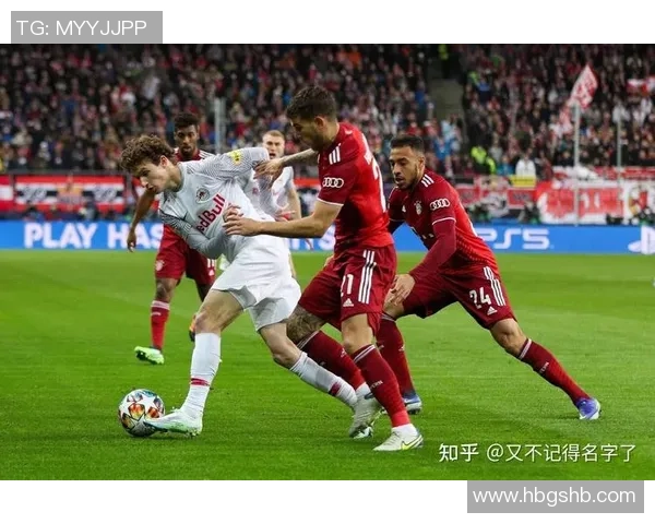 本菲卡与曼联实力对比分析揭示两队在战术与球员方面的差异